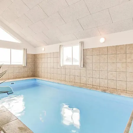 8 Bedroom Beautiful In Bogense