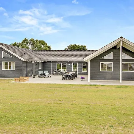 Gorgeous In With Sauna Vakantiehuis Bogense