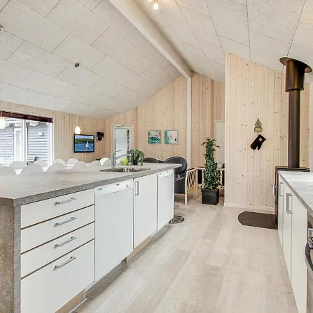 8 Bedroom Beautiful In Holiday home